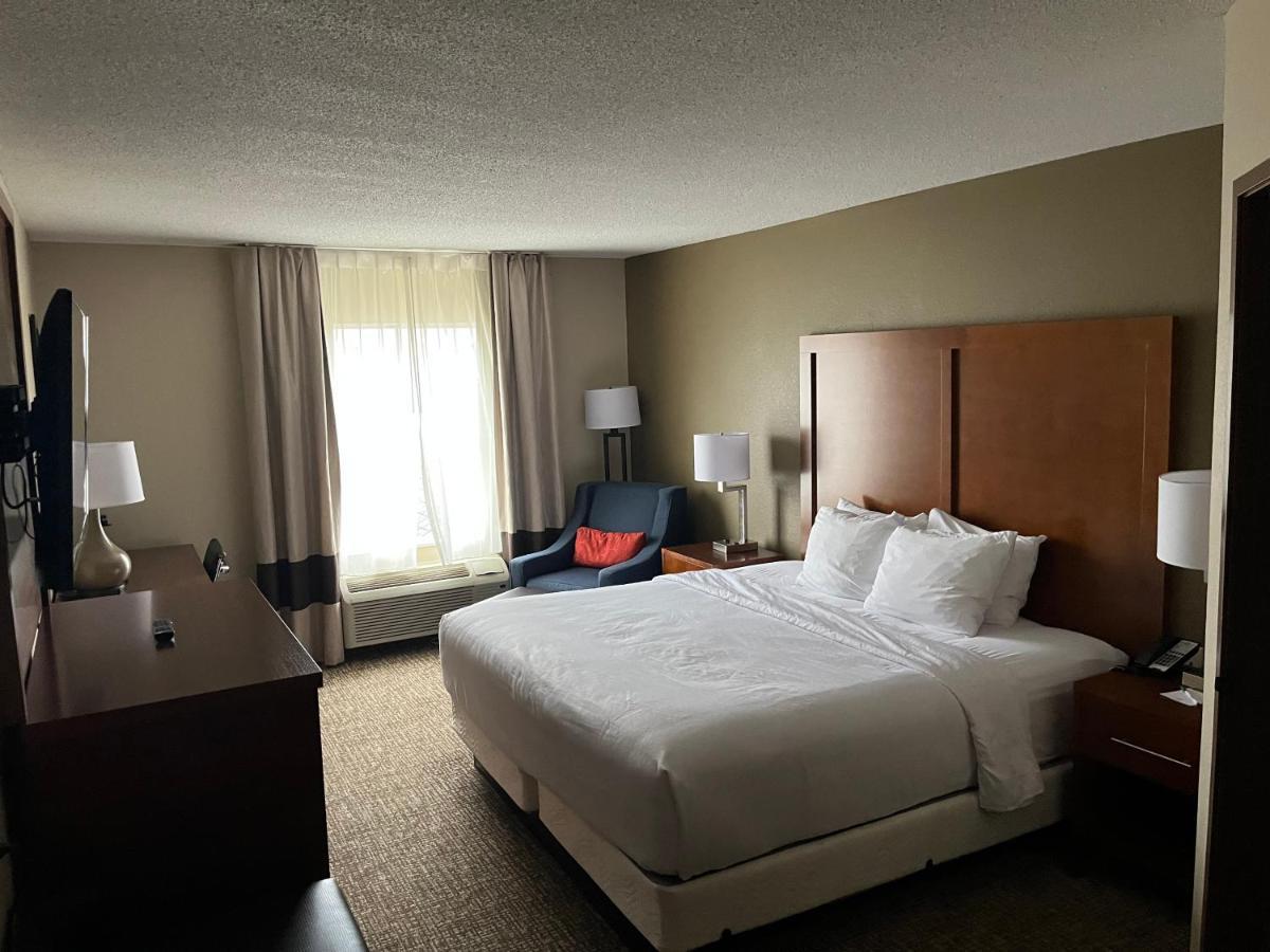 Wingate By Wyndham Clearfield Hotel Ngoại thất bức ảnh