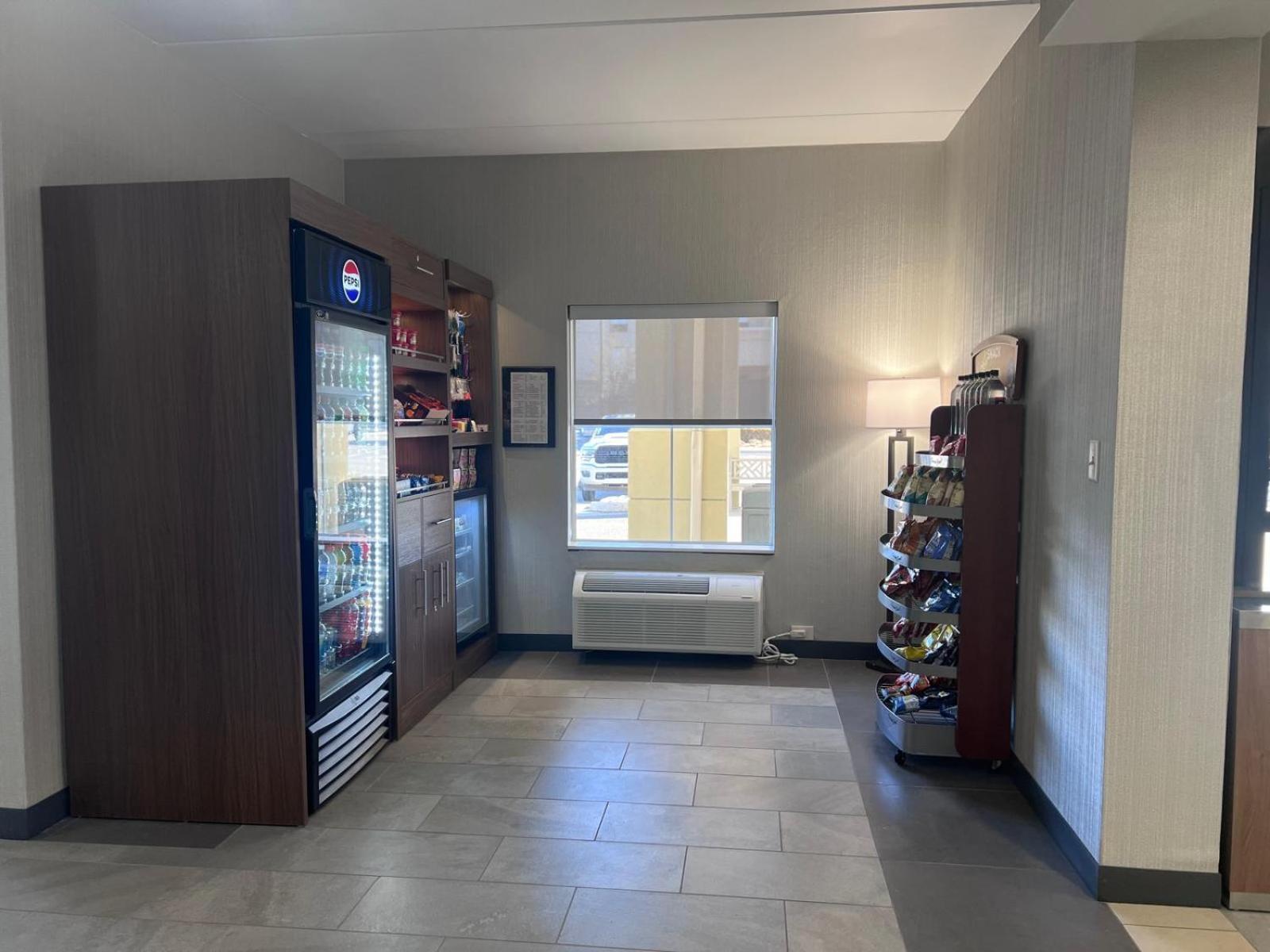 Wingate By Wyndham Clearfield Hotel Ngoại thất bức ảnh