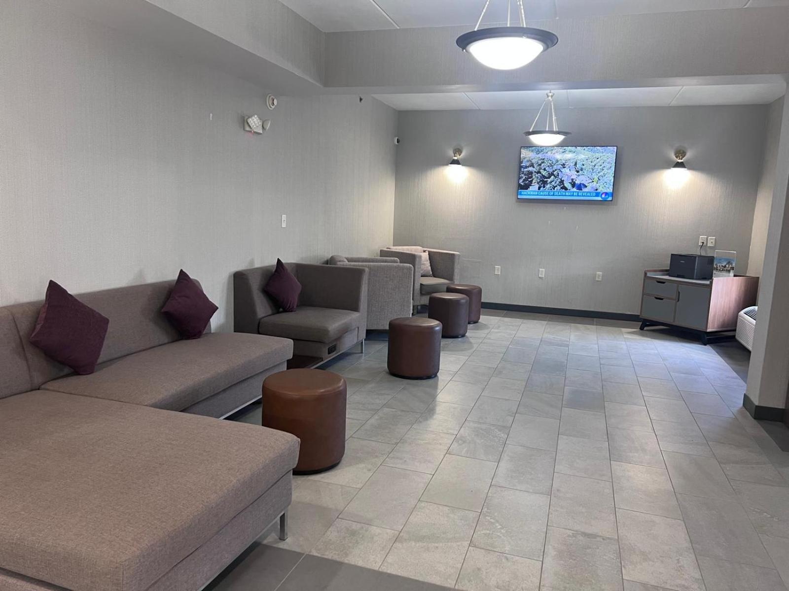 Wingate By Wyndham Clearfield Hotel Ngoại thất bức ảnh